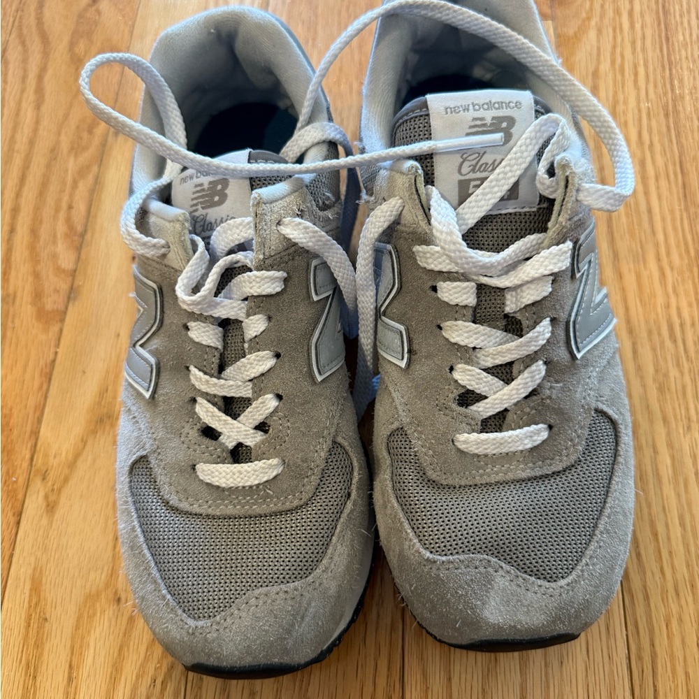 New Balance Light Gray Sneakers